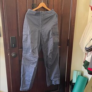 Women’s Gray Cargo Pants